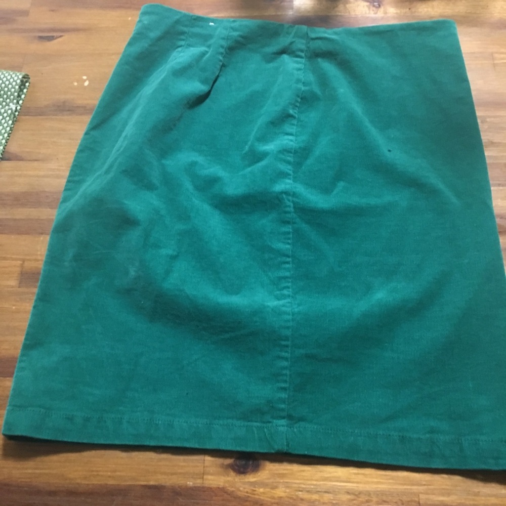 women’s green corduroy skirt